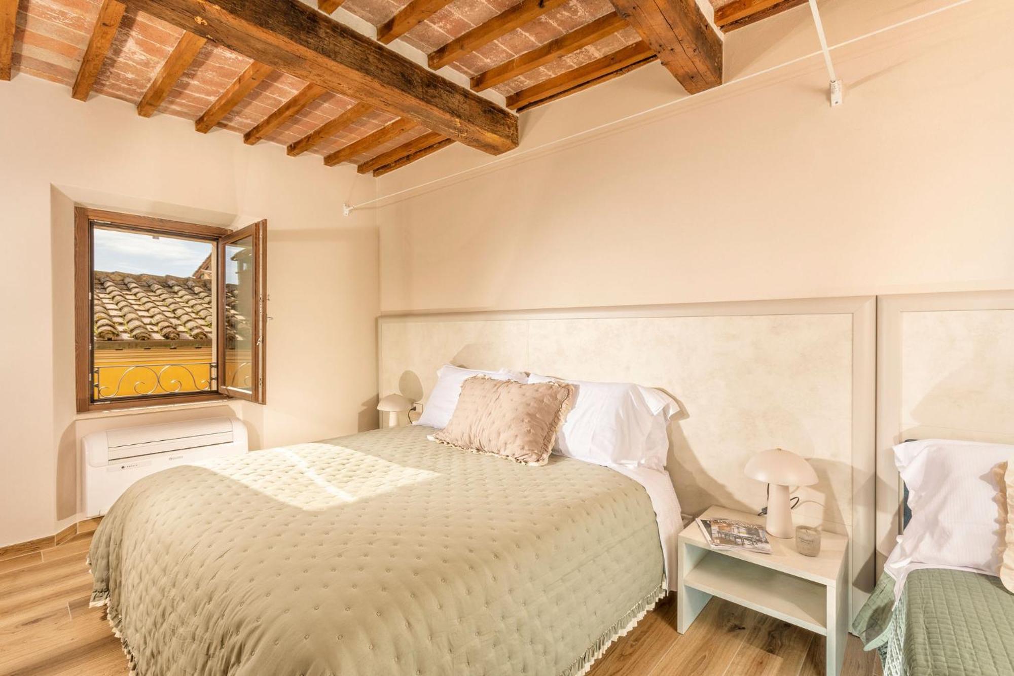Palazzo Falcinelli Luxury Room In Montepulciano Center With Air Conditioning And Elevator Екстер'єр фото