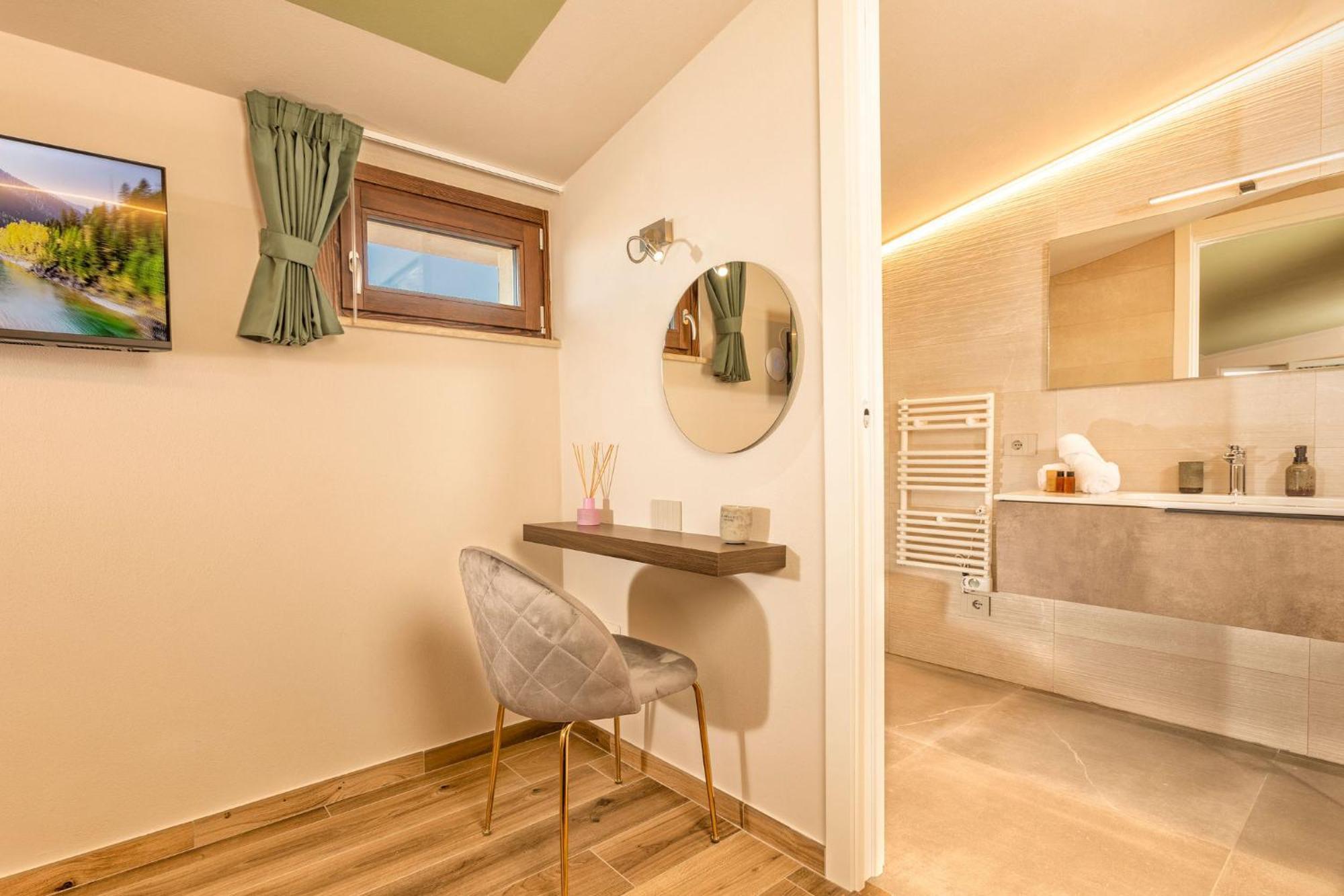 Palazzo Falcinelli Luxury Room In Montepulciano Center With Air Conditioning And Elevator Екстер'єр фото