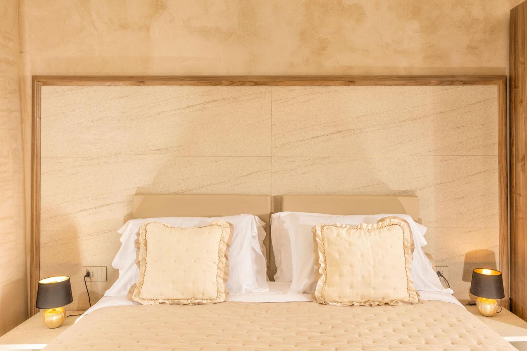 Palazzo Falcinelli Luxury Room In Montepulciano Center With Air Conditioning And Elevator Екстер'єр фото